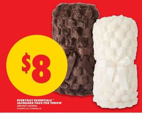 EVERYDAY ESSENTIALS™ JACQUARD FAUX FUR THROW